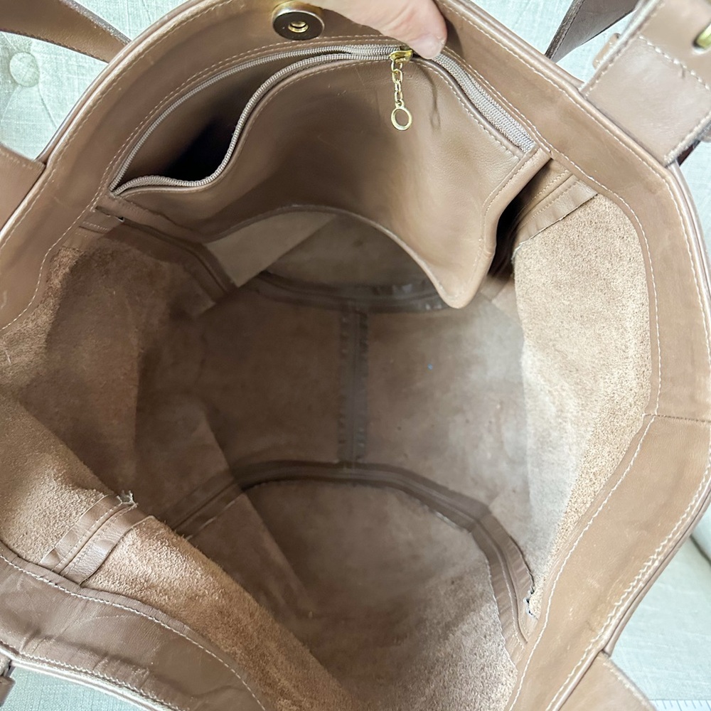 Vintage Coach Leather 4082 Soho Duffle XL Tote / Bucket Bag – Rare Find - Picture 13 of 15